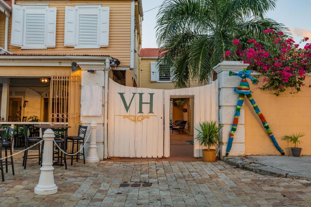 Hotel Victoria House Frederiksted Exterior foto